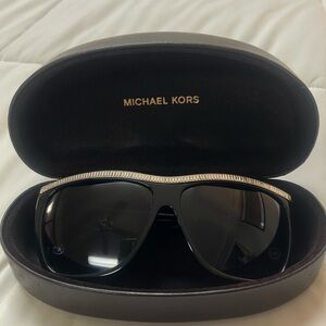 Michael Kors Sunglasses - Miranda (M2884S)